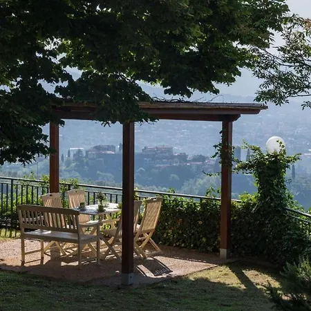 Il Belvedere Di Gino Willa Pescia